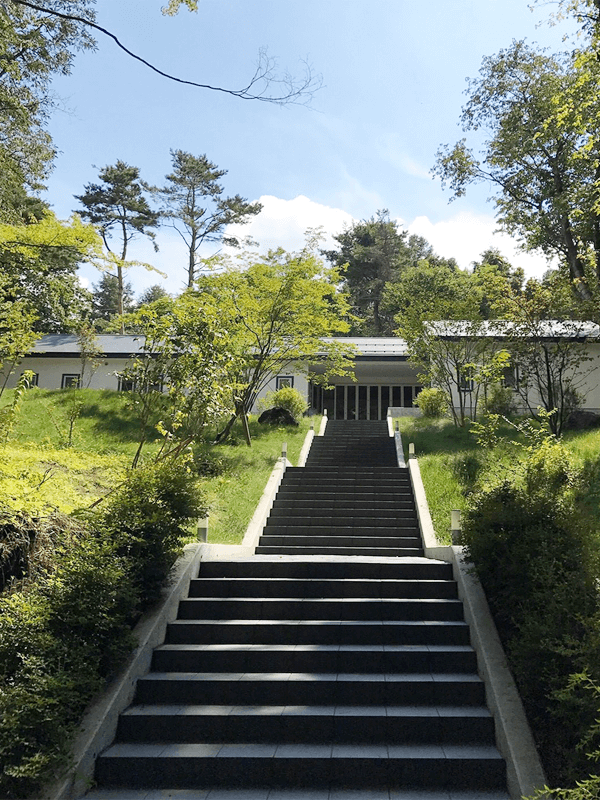 高級貸別荘（コテージ）山中湖のゲストハウス　ペーパームーンの外観